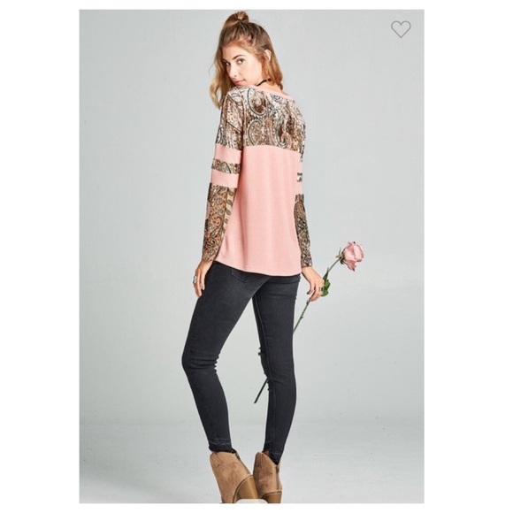 Varsity Top Sweatshirt - Picture 5 of 6